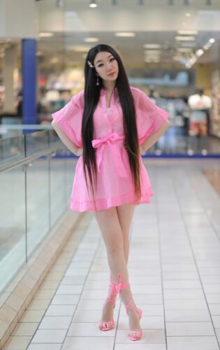 Gallery 4 - Barbie Lee